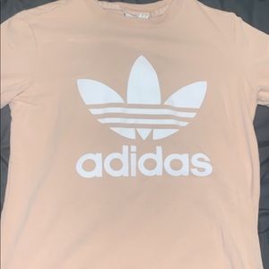 Women’s adidas shirt